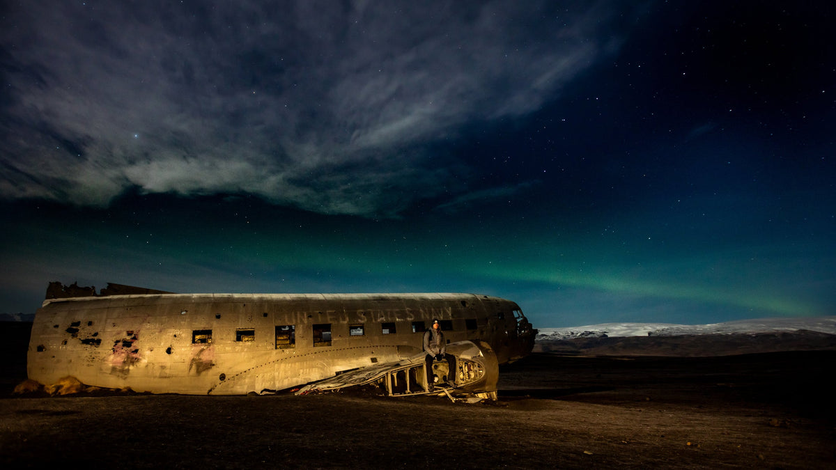 Aurora over the Wreck, Sólheimasandur DC-3
