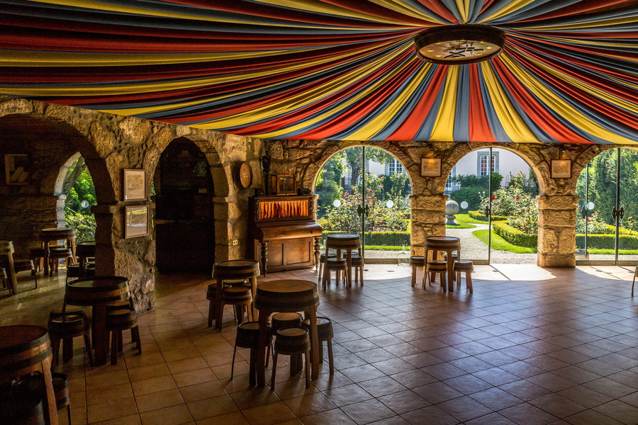 Café Under the Arches, Porto, Portugal